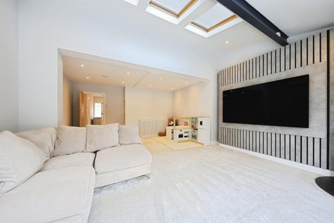 4 bedroom semi-detached house for sale, Adam Street, KIDDERMINSTER
