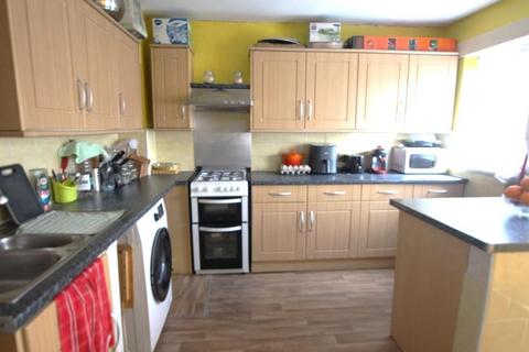 3 bedroom terraced house for sale, Balmoral Road , Enfield, London, EN3