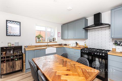 2 bedroom flat for sale, Corhampton Road, Bournemouth BH6