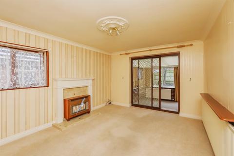 2 bedroom detached bungalow for sale, Horseshoe Close, Wales, Sheffield