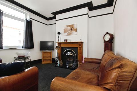 2 bedroom terraced house for sale, Wauchope Street, WAKEFIELD