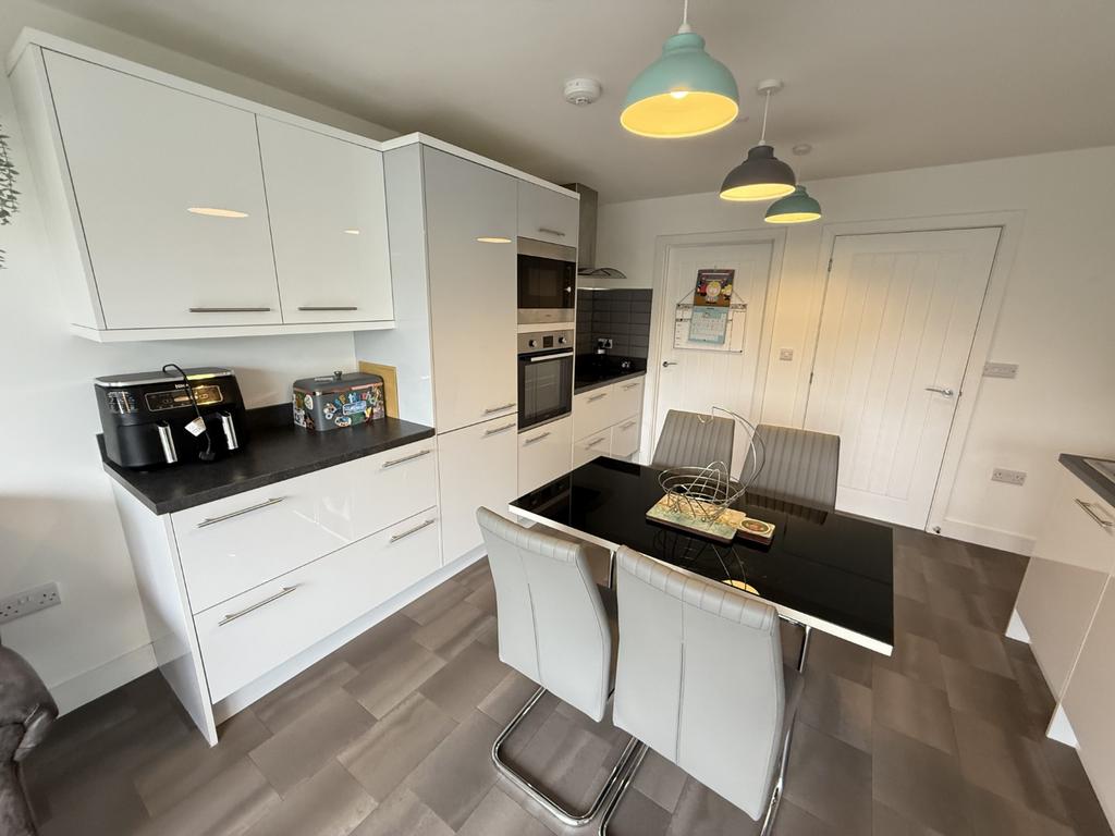 Family Room/Kitchen