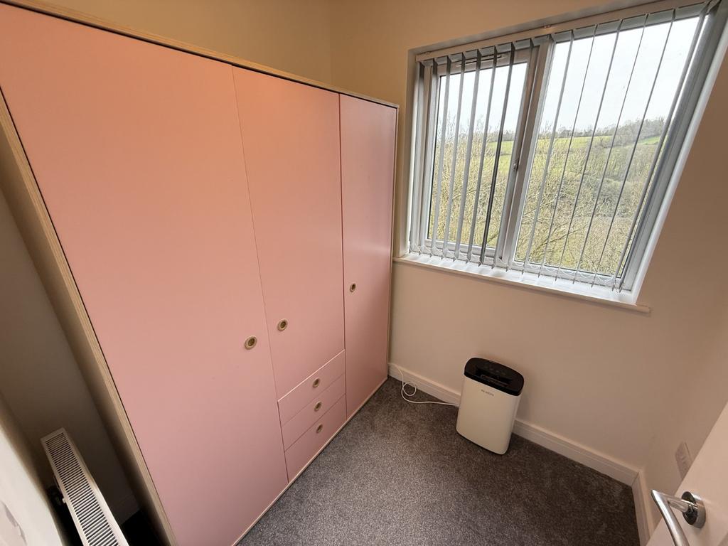 Bedroom 4 / Study