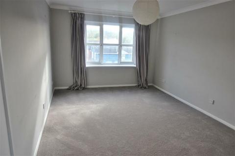 2 bedroom flat for sale, Coptefield Drive, Belvedere, DA17