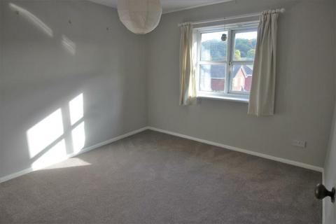 2 bedroom flat for sale, Coptefield Drive, Belvedere, DA17