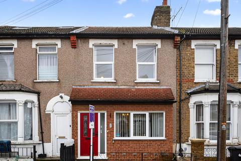 2 bedroom terraced house for sale, Hewish Road, London, N18