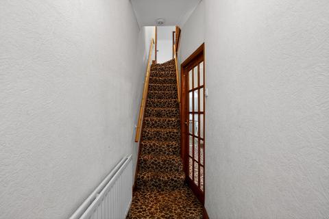 2 bedroom terraced house for sale, Hewish Road, London, N18