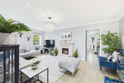 4 bedroom detached house for sale, Berllan Close, Weston Rhyn, Oswestry