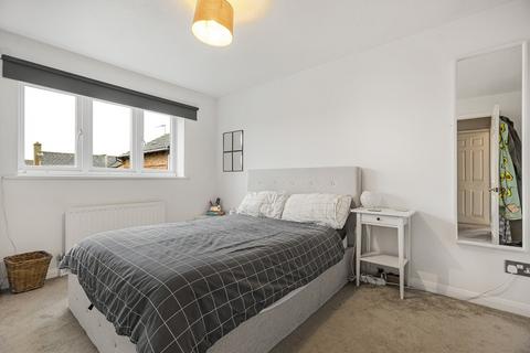 3 bedroom detached house for sale, Japonica Close, Bicester, OX26