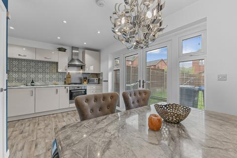3 bedroom semi-detached house for sale, Howden Close, Rugby, CV23