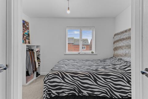 3 bedroom semi-detached house for sale, Howden Close, Rugby, CV23