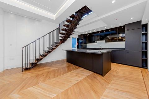 5 bedroom house to rent, Belmont Street, London NW1
