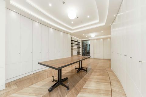 5 bedroom house to rent, Belmont Street, London NW1