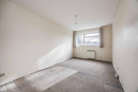 2 bedroom flat for sale, West Hayling