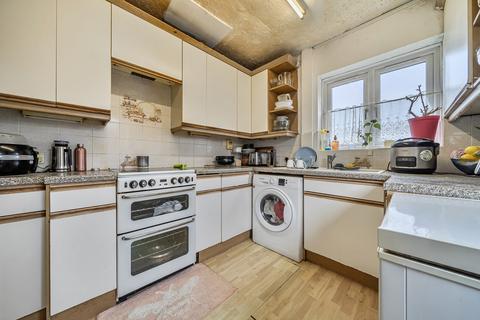 3 bedroom semi-detached house for sale, Milton Road, Welling