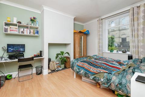 2 bedroom terraced house for sale, Cross Lane, Huddersfield