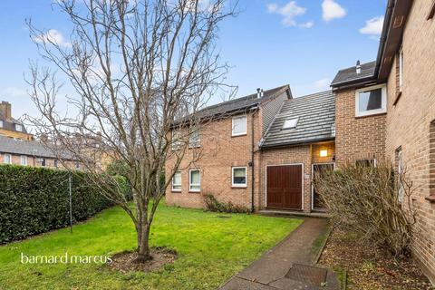 undefined, Westcott Road, London