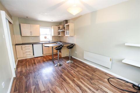 1 bedroom apartment to rent, Simonburn Avenue, Penkhull,Stoke On Trent