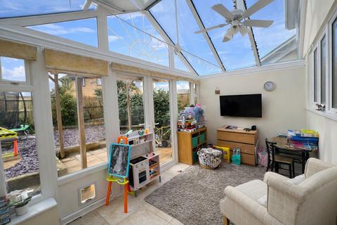 3 bedroom semi-detached house for sale, Wester-Moor Way, Roundswell
