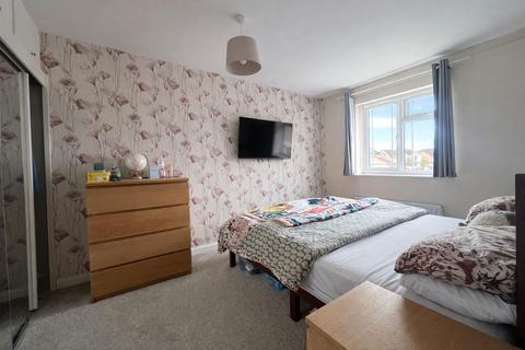 3 bedroom semi-detached house for sale, Wester-Moor Way, Roundswell
