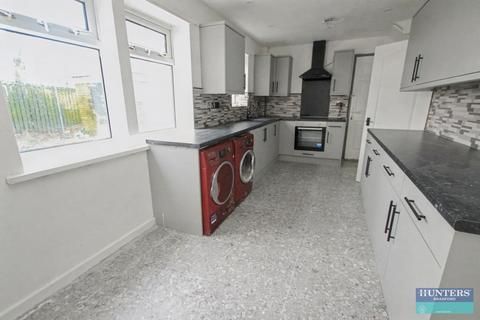 3 bedroom house for sale, Freshfield Gardens Allerton, Bradford, BD15 7PR