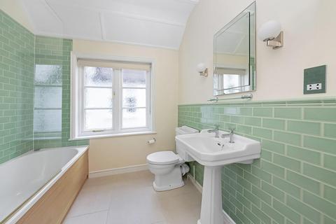 3 bedroom house for sale, Pickwick Road, Dulwich, SE21