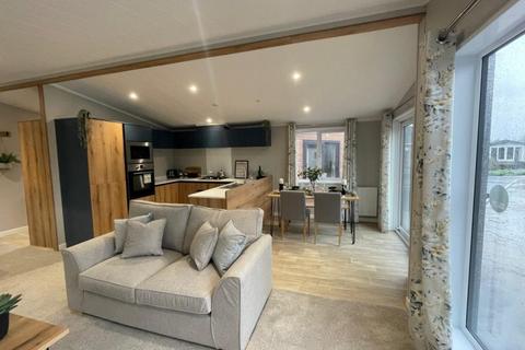 2 bedroom park home for sale, Waters Edge Country Park