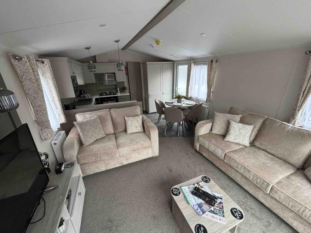 Willerby Salisbury at Waters Edge Country Park