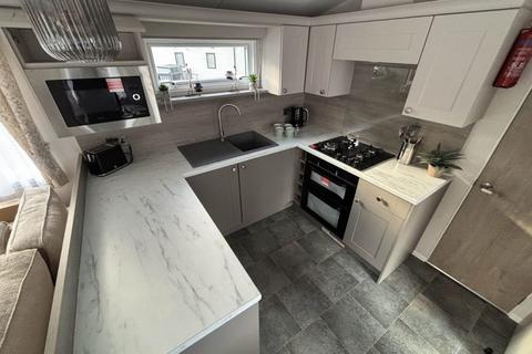 2 bedroom park home for sale, Waters Edge Country Park