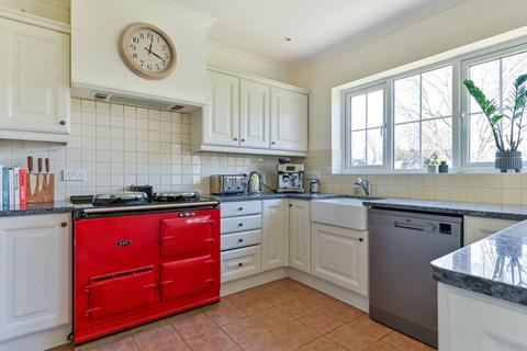 undefined, School Lane, Cookham Dean, Maidenhead, SL6