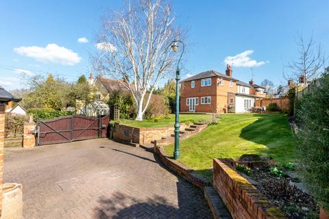undefined, School Lane, Cookham Dean, Maidenhead, SL6
