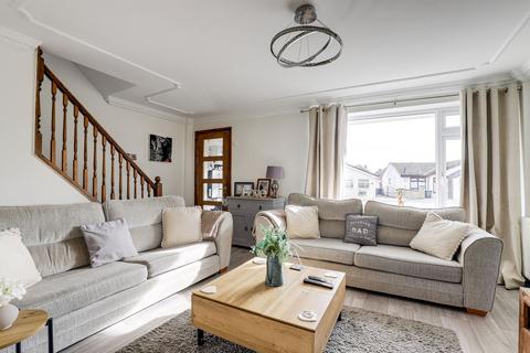 3 bedroom detached house for sale, Auckland Road, Nottingham NG15