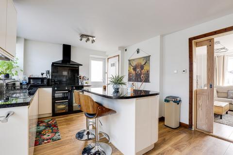 3 bedroom detached house for sale, Auckland Road, Nottingham NG15