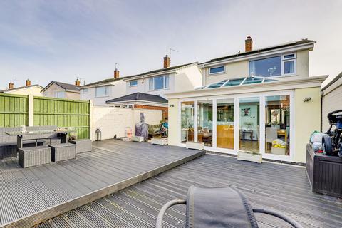 3 bedroom detached house for sale, Auckland Road, Nottingham NG15