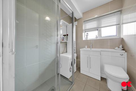 undefined, Bell Avenue, Romford RM3