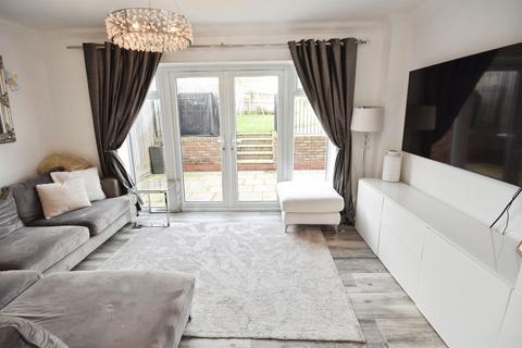 4 bedroom link detached house for sale, Panfield Lane, Braintree