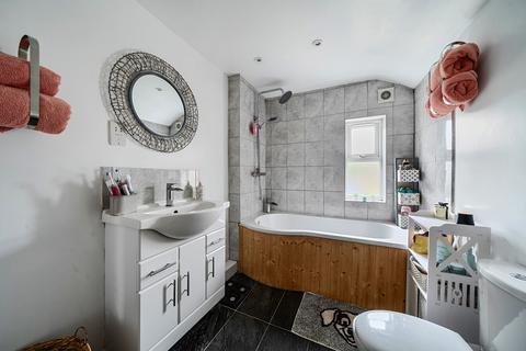2 bedroom terraced house for sale, Main Road, Sutton At Hone, Dartford, DA4
