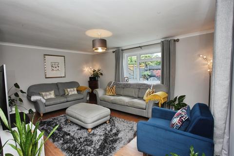 3 bedroom semi-detached house for sale, Emlyn Drive, Caerphilly
