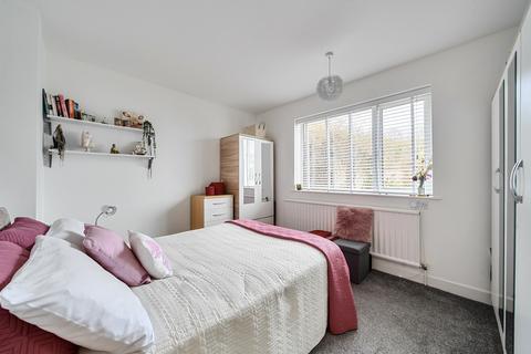 undefined, Cardigan Close, Lawn, Swindon, SN3