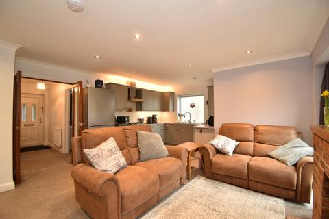 2 bedroom bungalow for sale, Green Lane, Langley, Maidstone, ME17