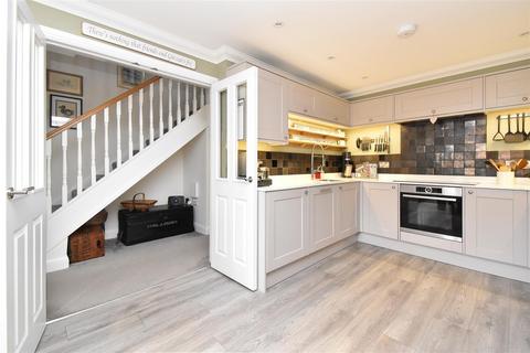 4 bedroom end of terrace house for sale, Archery Road, St. Leonards-On-Sea