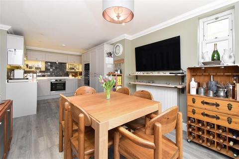 4 bedroom end of terrace house for sale, Archery Road, St. Leonards-On-Sea