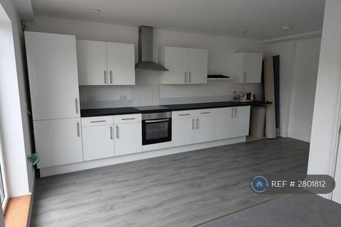 2 bedroom flat to rent, Sweyn Road, Margate, CT9