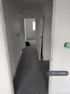 2 bedroom flat to rent, Sweyn Road, Margate, CT9