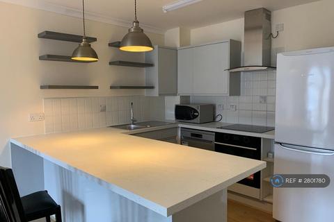 1 bedroom flat to rent, Millennium Drive, London, E14