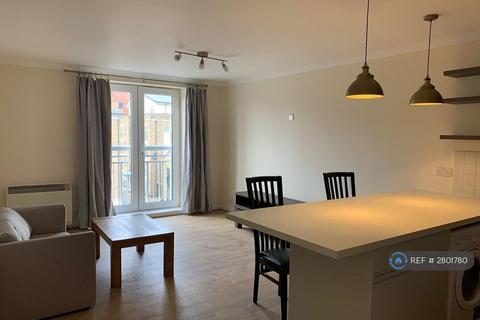 1 bedroom flat to rent, Millennium Drive, London, E14