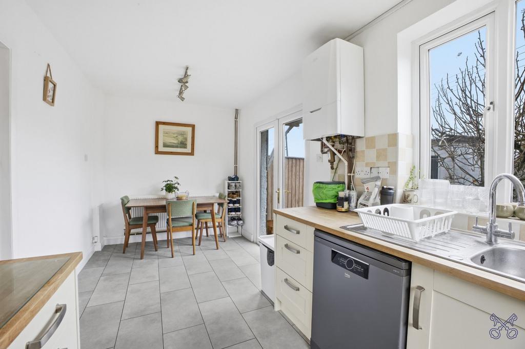 Kitchen / Diner