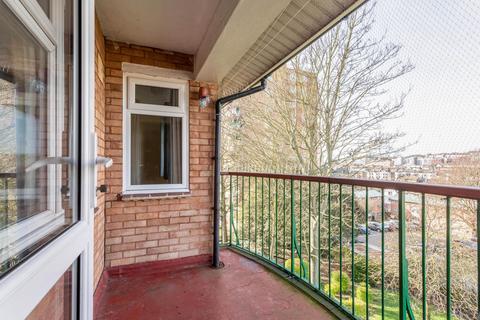 3 bedroom flat for sale, Grove Hill, Brighton BN2