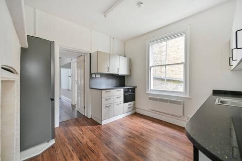 4 bedroom flat to rent, Eden Street, Kingston, Kingston upon Thames, KT1