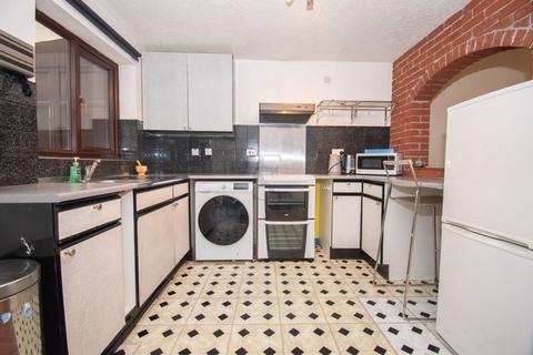 1 bedroom terraced house to rent, Leighton Avenue, Loughborough